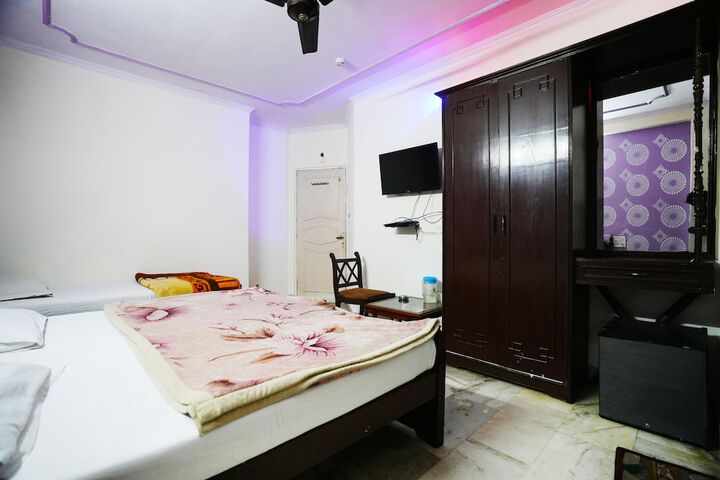 Room 20 of 37