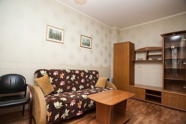 Room 21 of 164