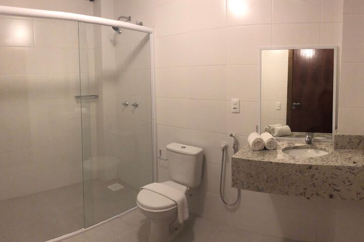 Clean Restrooms