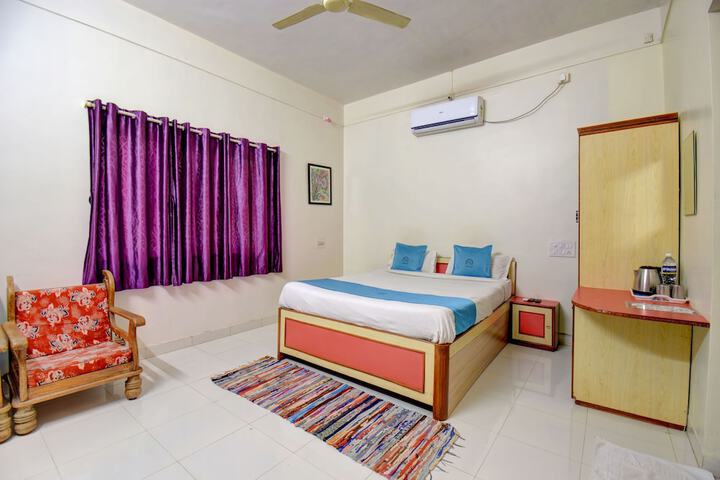 Room 6 of 60