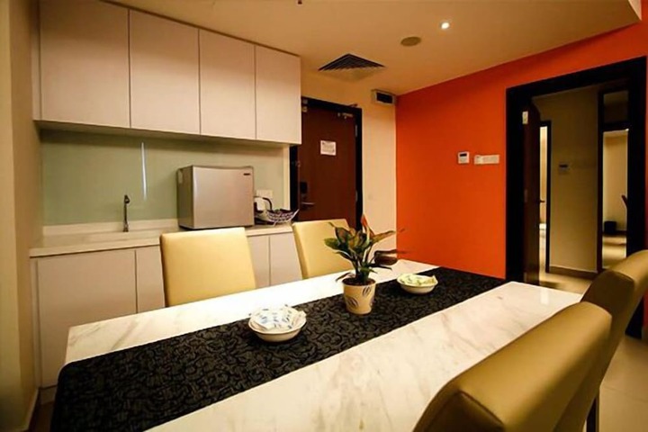 Room 18 of 39