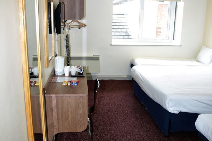 Room 95 of 236