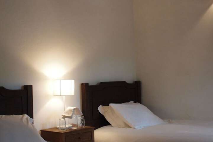 Room 6 of 60