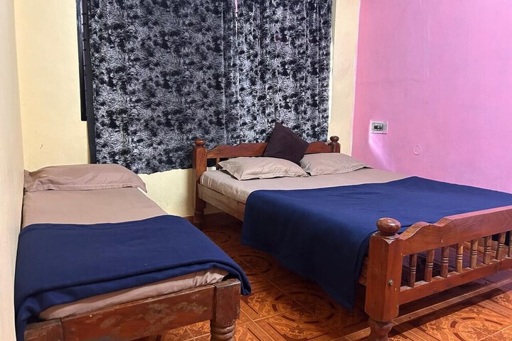 Room 13 of 29