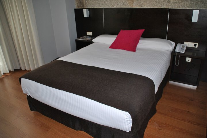 Room 17 of 42