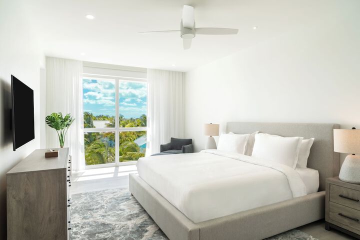 Room 4 of 61