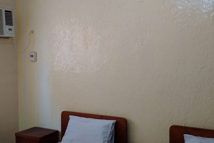 Room 11 of 67