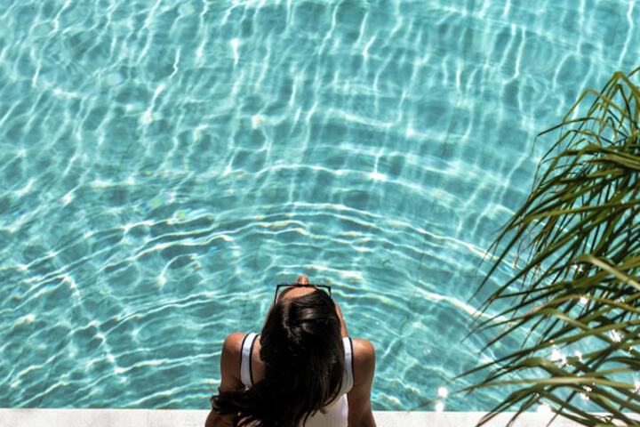 Pools & Facilities
