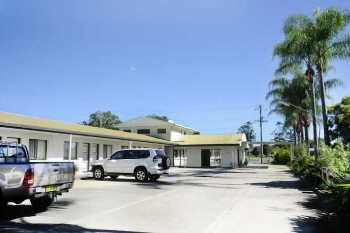 Property Grounds 21 of 26