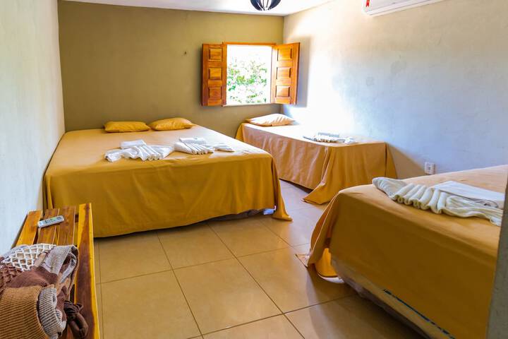Room 6 of 183