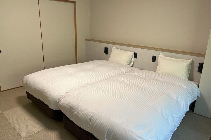 Room 18 of 51