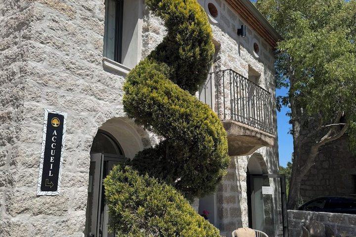 Photo of Hôtel confidentiel Le Grécale ***