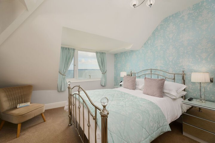 Room 20 of 65