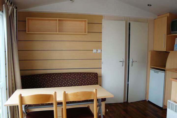 Room 8 of 36
