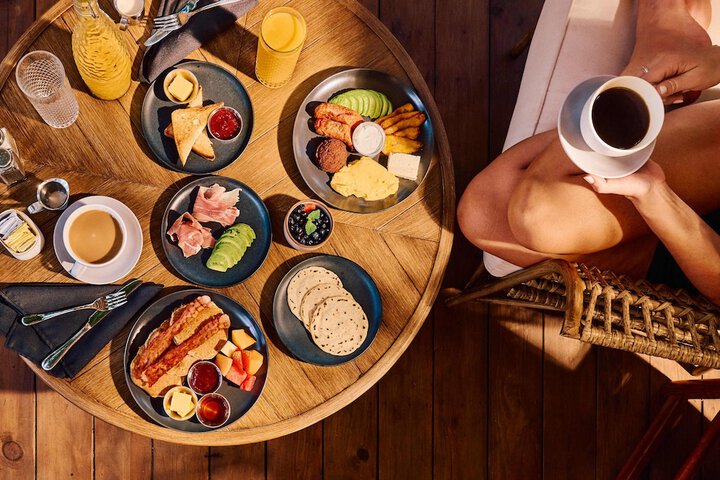 Breakfast/Coffee Service 79 of 114