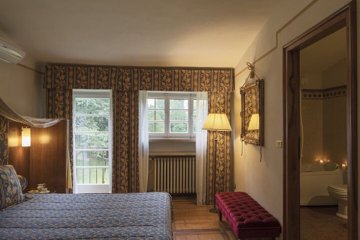 Room 77 of 175