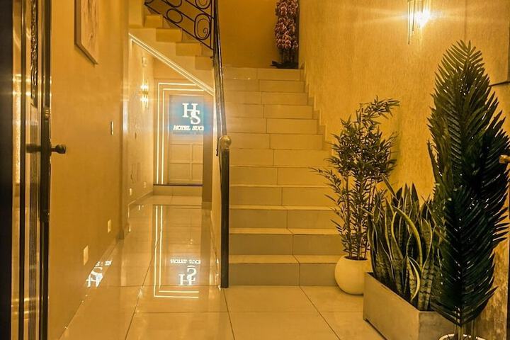 Hotel 89 of 90
