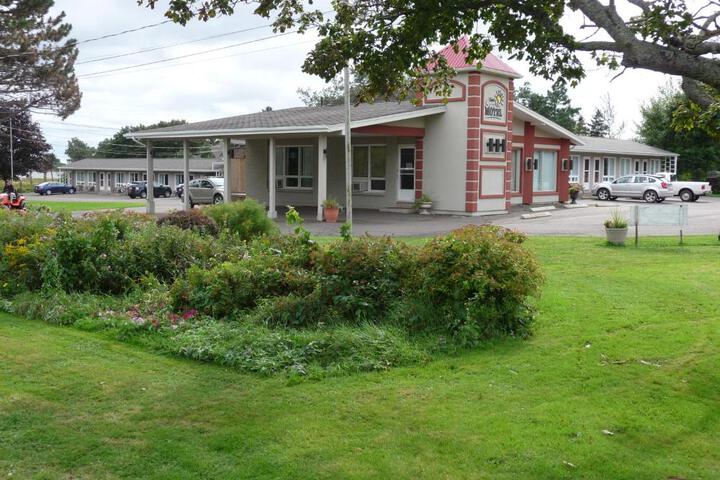 Sunny Isle Motel
