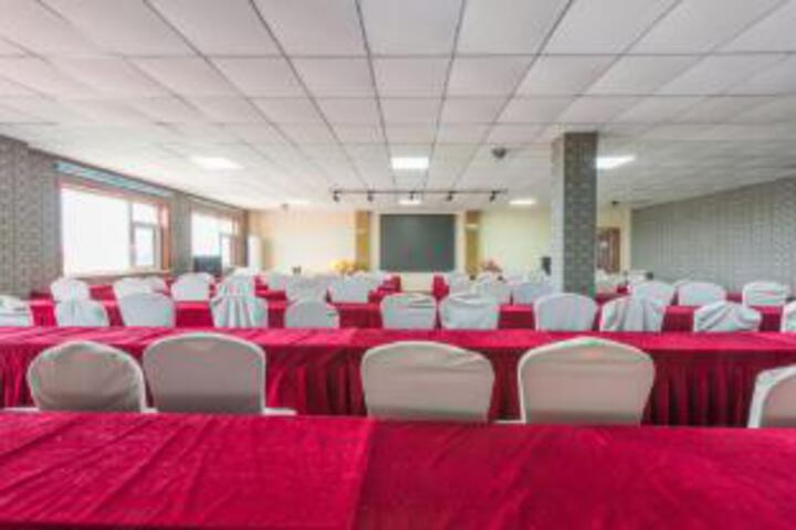 Room 15 of 23
