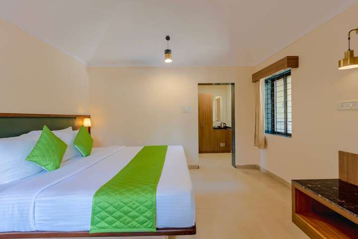 Room 15 of 59