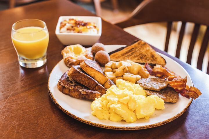 Breakfast meal