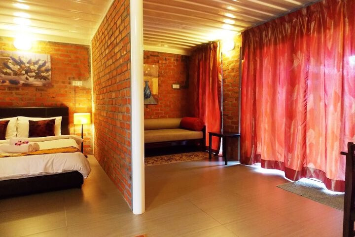 Room 14 of 197