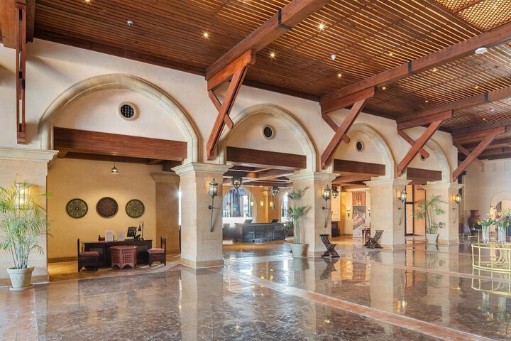 Hotel Interior 11 of 243