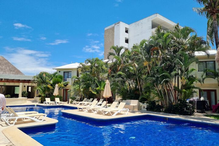 Photo of Laguna Suites