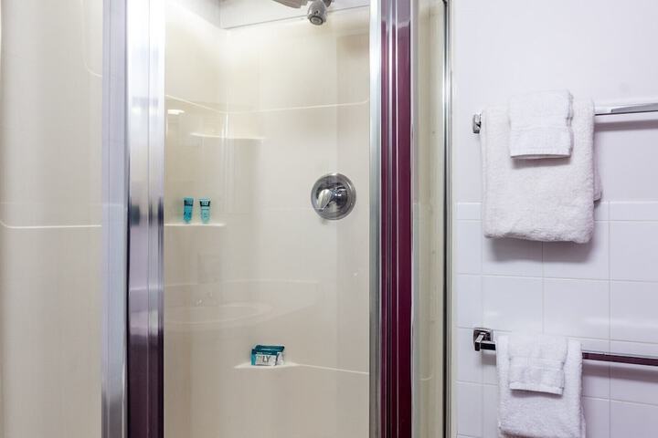Clean Restrooms