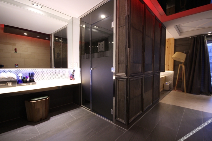 Suite 165 of 170