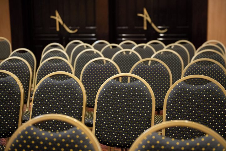 Meeting 70 of 77