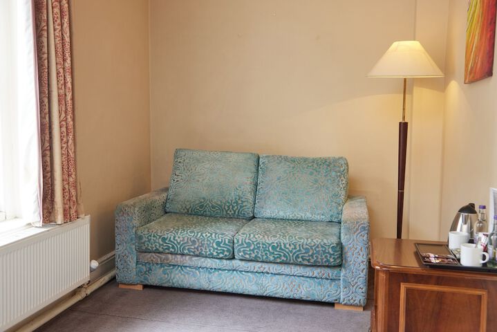 Room 16 of 45