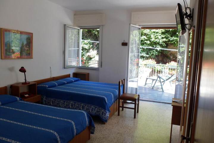 Room 14 of 42