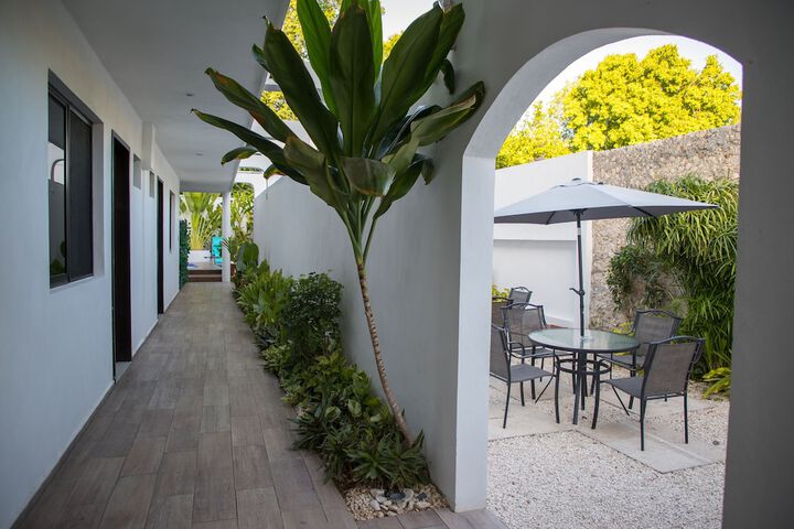 Terrace/Patio 12 of 25
