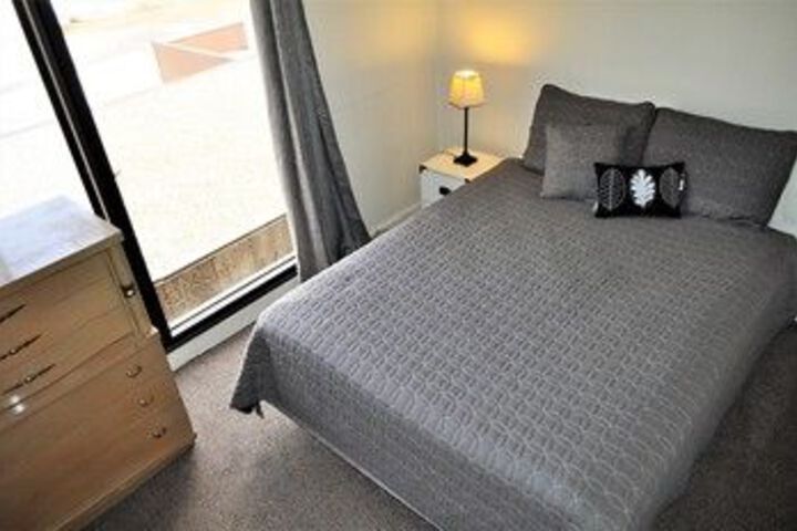 Room 55 of 138