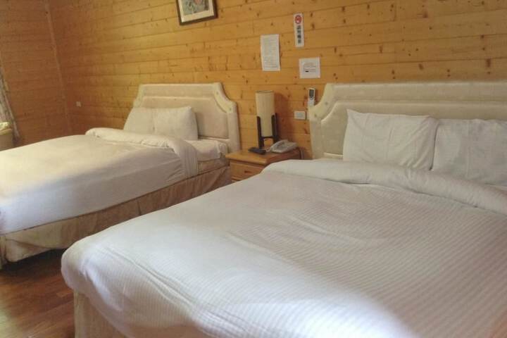 Room 16 of 37