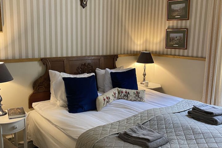 Room 6 of 60
