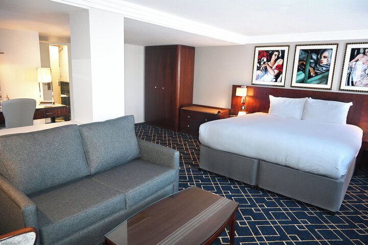 Room 14 of 84