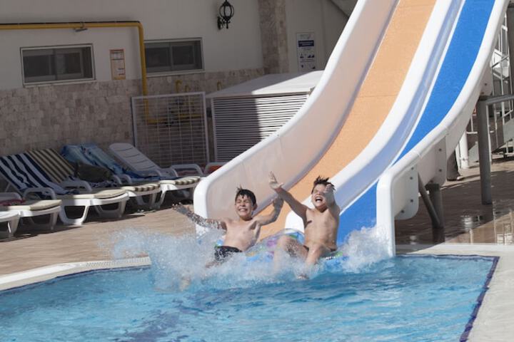 Pool 61 of 109