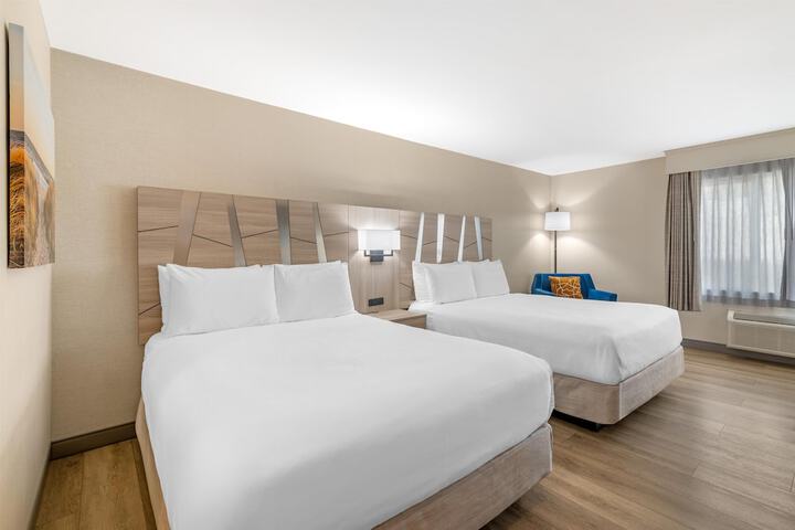Room 48 of 136