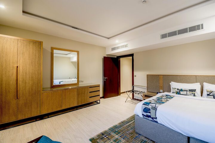 Room 31 of 74