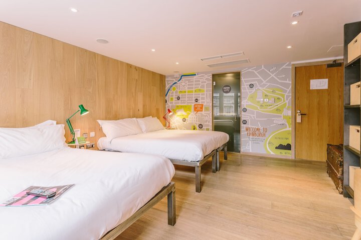 Room 19 of 59