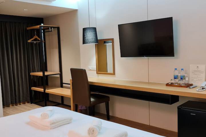 Room 16 of 29