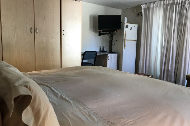 Room 22 of 68