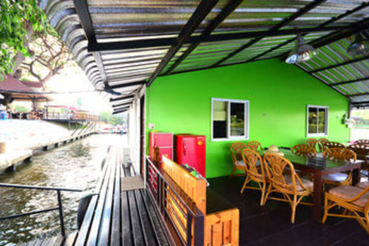Terrace/Patio 57 of 59
