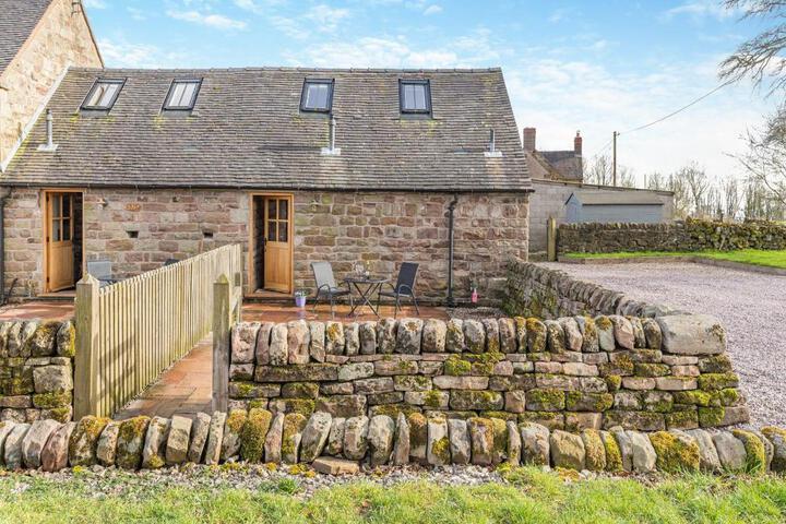 Jacobs Barn - Uk46733