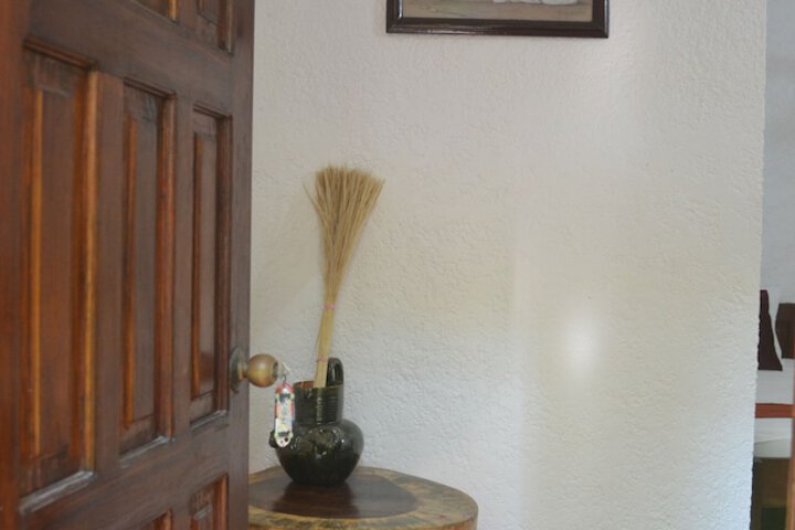 Room 6 of 36