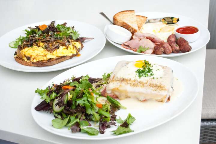 Breakfast meal