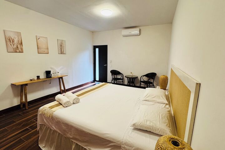 Room 15 of 43