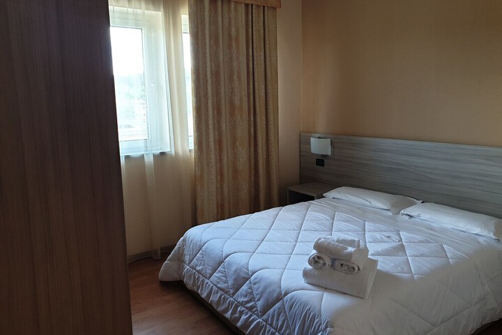 Room 22 of 40